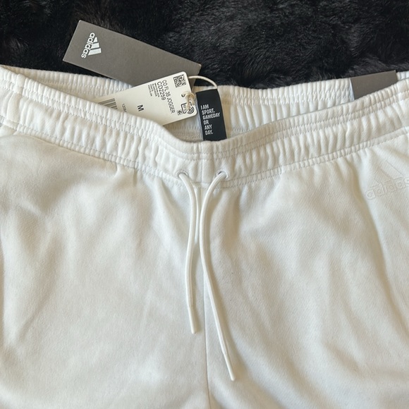 NWT - Adidas 3-Stripe Regular Tapered Normal Length Jogger (Size M) - Picture 3 of 4